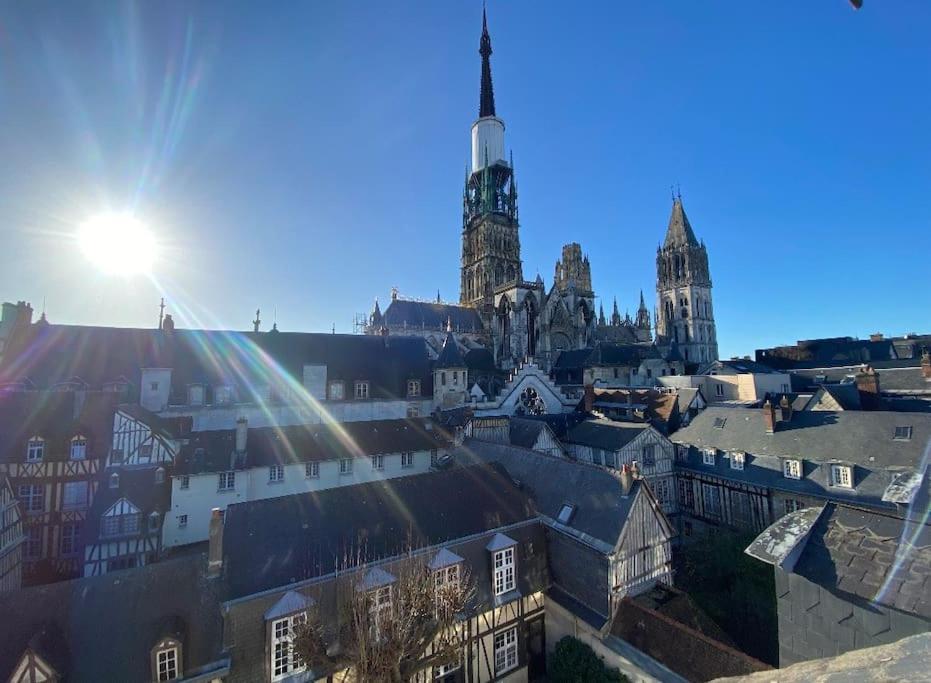 Sous Les Clochers De Rouen - Cathedrale ภายนอก รูปภาพ